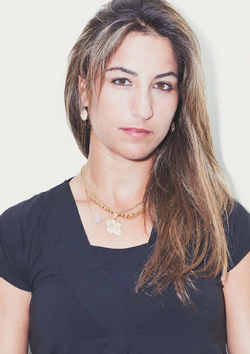 © tennisfeminin.com/2010/09/05/aravane-rezai/aravane-rezai-photo-dans-le-magazine-vanity-fair/ Gallery image