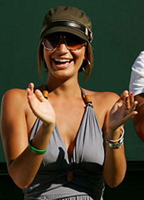 © www.atpworldtour.com/News/DEUCE-Tennis/DEUCE-Australian-Open-2011/Mardy-Fish.aspx?print=true Gallery image