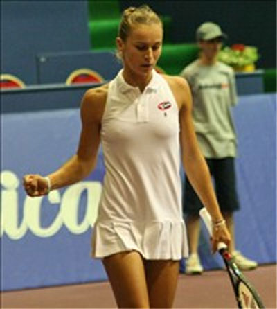 © http://1.bp.blogspot.com/_lgrG2xMG3Gs/SGn9_vN3jTI/AAAAAAAACdU/ShcF7NaiTfs/s1600-h/karolina_sprem_beautiful.jpg Gallery image