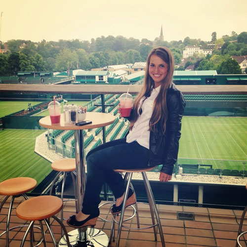 © http://wtahotties.blogspot.mx/2013/11/2013-hot-100-89-yulia-putintseva.html  Gallery image