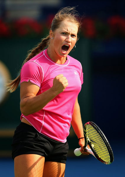 © http://wtahotties.blogspot.mx/2013/11/2013-hot-100-89-yulia-putintseva.html  Gallery image