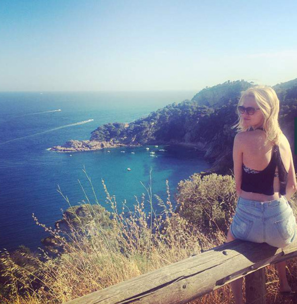 © http://heavy.com/sports/2016/07/sam-querry-wife-girlfriend-dating-photos-abby-dixon/6/  Gallery image