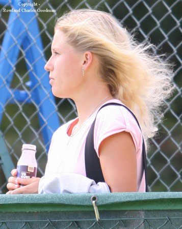 © Rowland Charles Goodman http://www.wta96.com/wiki/lvisfototur.php?foto=Karolina_NOWAK_2460.JPG&nnr=342&ga=1&grnr=11&gnr=14 Gallery image