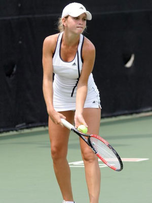 © http://www.bongda.24h.com.vn/forum/mot-nua-cua-cac-sao-quan-vot-t41577-4.html Gallery image